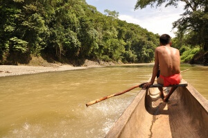 Panama - Embera - pirogue