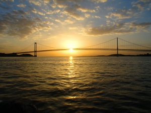 Venezuela - Ciudad Bolivar - Casa Grande - pont Angostura